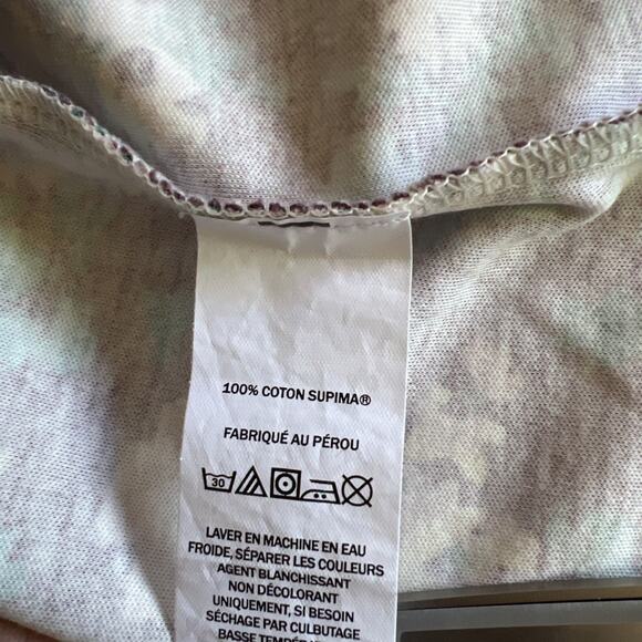 L.L. Bean Shirt Women's M Reg Dark Floral Pima Cotton Crewneck Tee Cottagecore - Picture 6 of 9